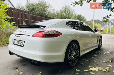 Фастбэк Porsche Panamera 2012 в 