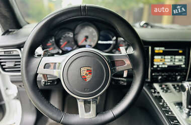Фастбэк Porsche Panamera 2012 в 