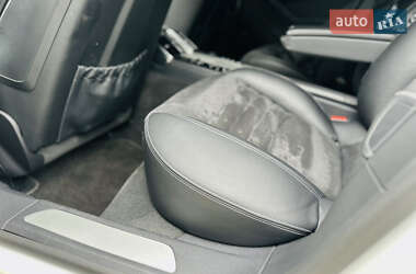Фастбэк Porsche Panamera 2012 в 