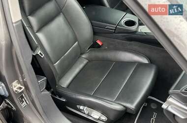 Фастбэк Porsche Panamera 2013 в 