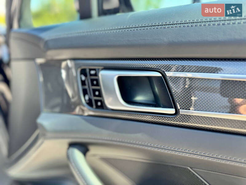 Фастбэк Porsche Panamera 2016 в Киеве