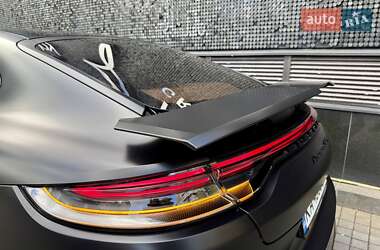 Фастбэк Porsche Panamera 2023 в 