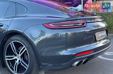 Фастбек Porsche Panamera 2018 в  фото 7 Фастбек Porsche Panamera 2018 в
