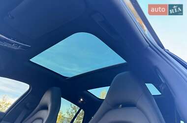 Фастбек Porsche Panamera 2018 в  фото 37 Фастбек Porsche Panamera 2018 в