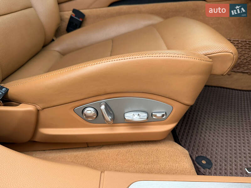 Фастбэк Porsche Panamera 2013 в Киеве фото 36 Фастбэк Porsche Panamera 2013 в Киеве