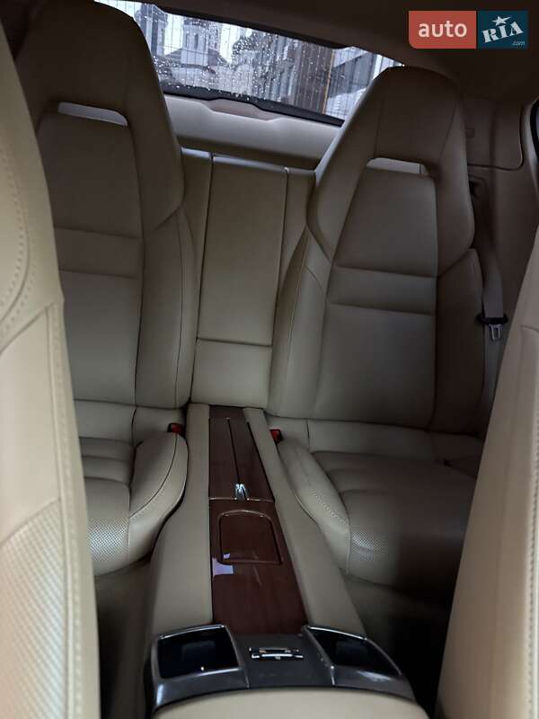 Фастбэк Porsche Panamera 2013 в Киеве