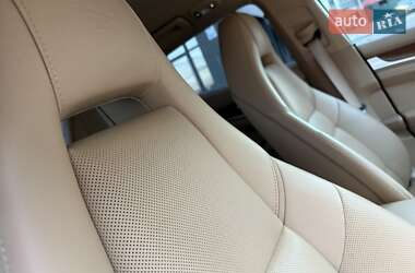 Фастбэк Porsche Panamera 2013 в 