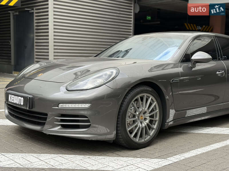 Фастбэк Porsche Panamera 2014 в Киеве фото 2 Фастбэк Porsche Panamera 2014 в Киеве