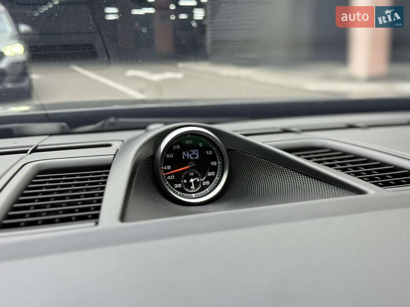 Фастбэк Porsche Panamera 2014 в Киеве фото 20 Фастбэк Porsche Panamera 2014 в Киеве