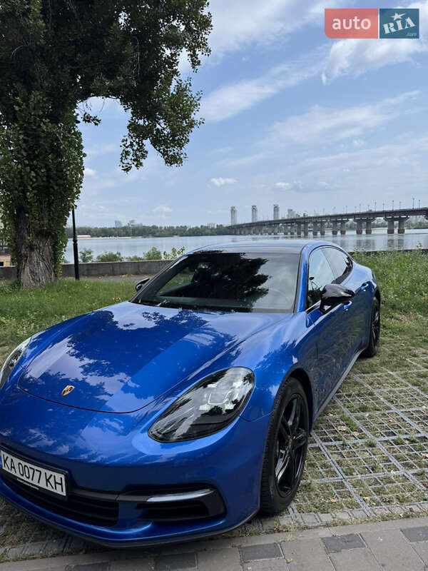 Фастбек Porsche Panamera 2018 в Києві фото 5 Фастбек Porsche Panamera 2018 в Києві
