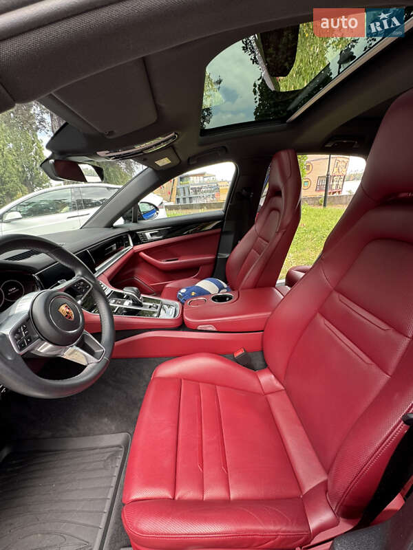 Фастбек Porsche Panamera 2018 в Києві фото 9 Фастбек Porsche Panamera 2018 в Києві