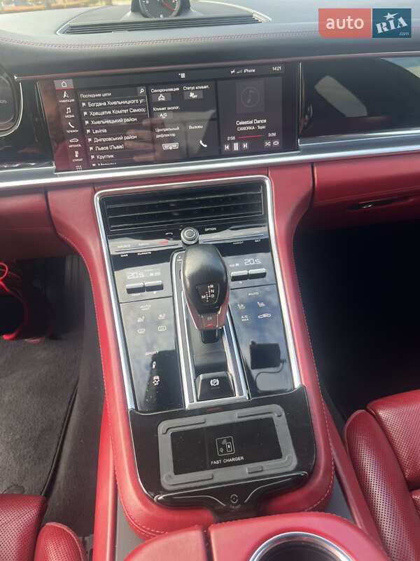 Фастбэк Porsche Panamera 2018 в Днепре