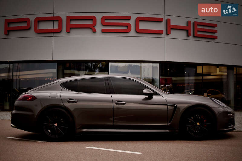 Фастбек Porsche Panamera 2013 в Києві фото 15 Фастбек Porsche Panamera 2013 в Києві