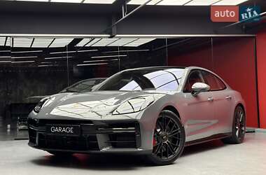 Фастбэк Porsche Panamera 2025 в Киеве Фастбэк Porsche Panamera 2025 в Киеве
