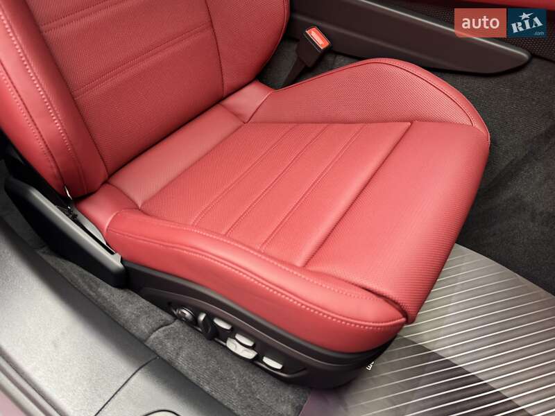 Фастбек Porsche Panamera 2025 в Києві