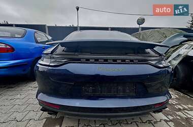 Фастбэк Porsche Panamera 2023 в Одессе