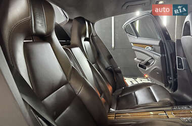 Фастбек Porsche Panamera 2011 в Одесі
