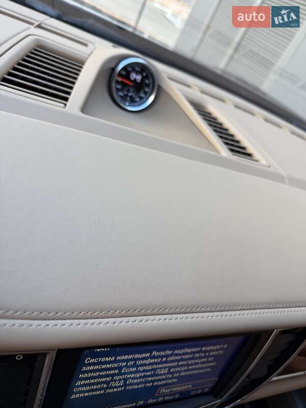 Фастбэк Porsche Panamera 2013 в Киеве