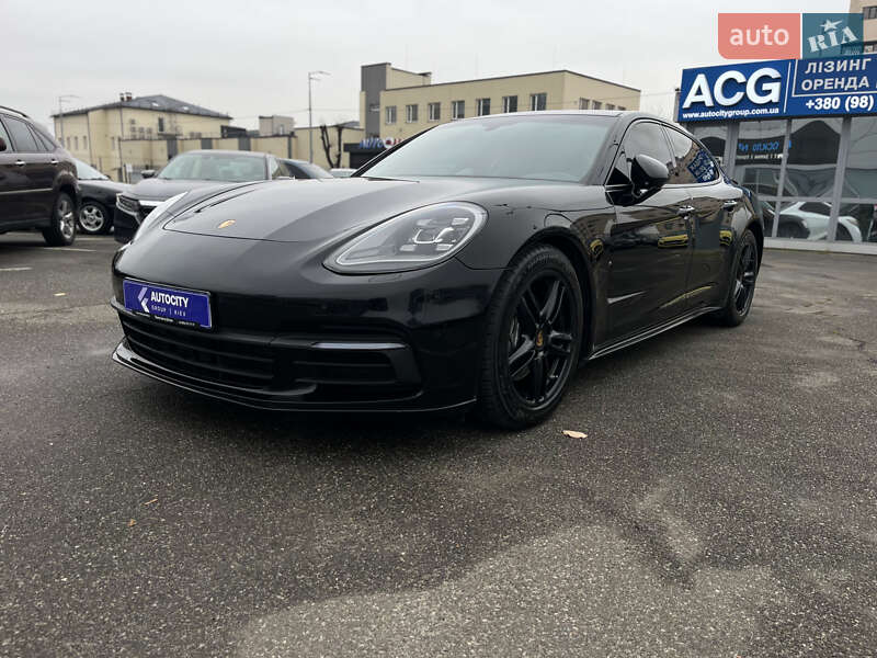 Фастбэк Porsche Panamera 2019 в Киеве фото 5 Фастбэк Porsche Panamera 2019 в Киеве