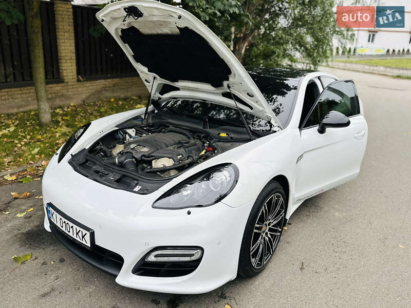 Фастбек Porsche Panamera 2012 в Києві фото 49 Фастбек Porsche Panamera 2012 в Києві
