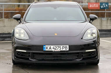 Фастбек Porsche Panamera 2016 в Києві