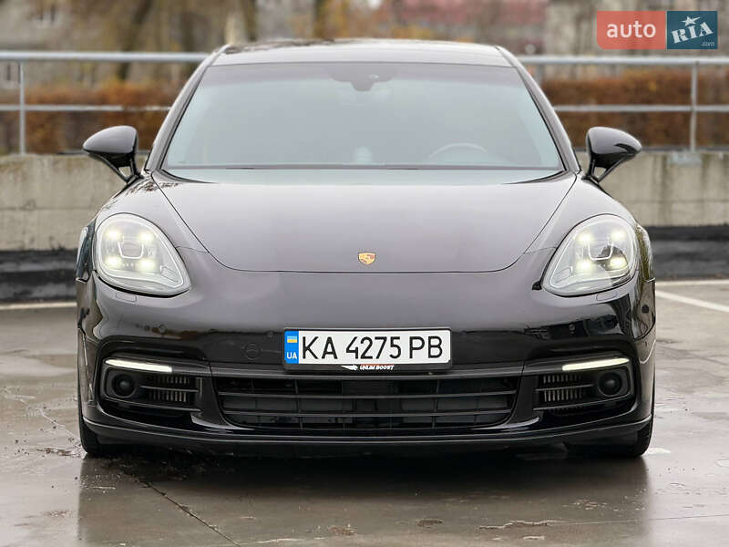 Фастбек Porsche Panamera 2016 в Києві фото 3 Фастбек Porsche Panamera 2016 в Києві