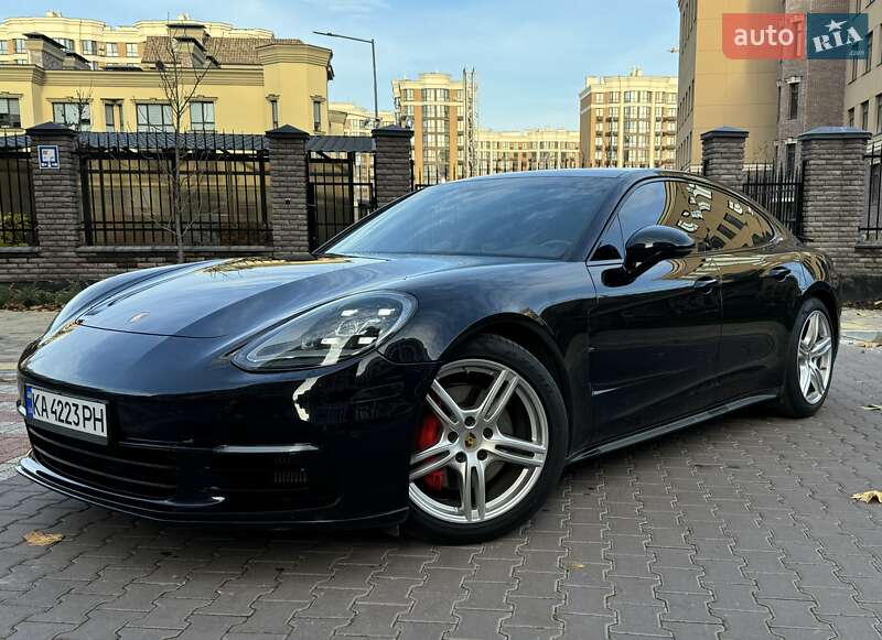 Фастбэк Porsche Panamera 2018 в Киеве фото 2 Фастбэк Porsche Panamera 2018 в Киеве