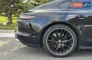 Фастбэк Porsche Panamera 2022 в Одессе