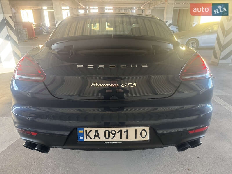 Фастбек Porsche Panamera 2013 в Києві фото 25 Фастбек Porsche Panamera 2013 в Києві