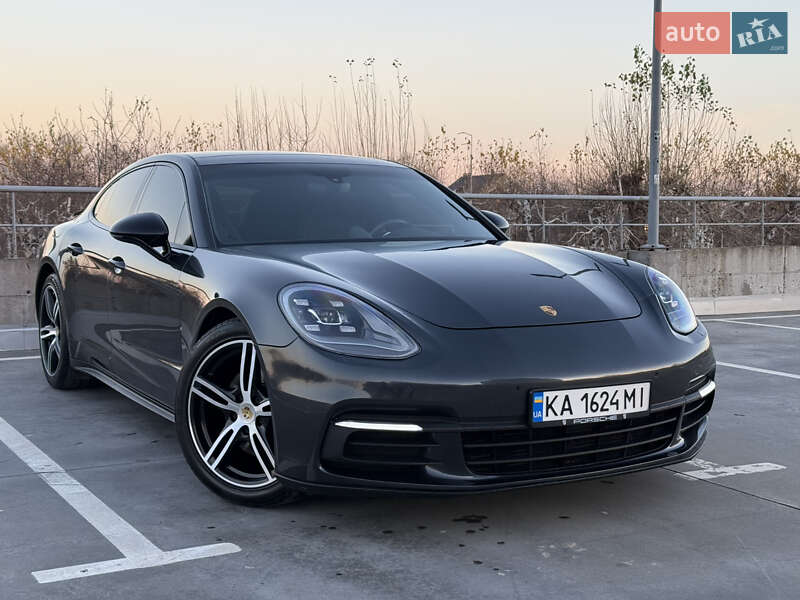 Porsche Panamera 2018