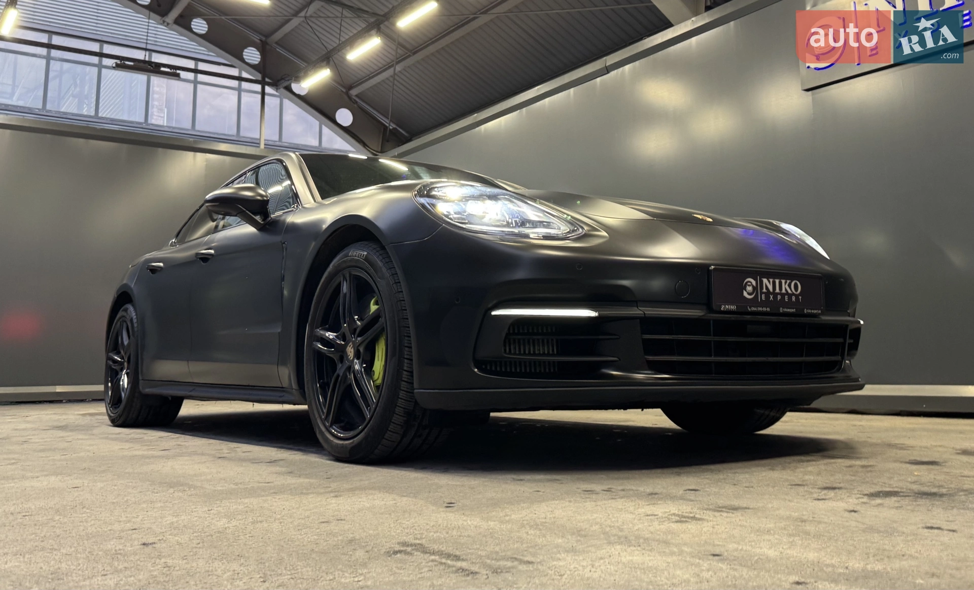 2017 Porsche Panamera - мініатюра 20