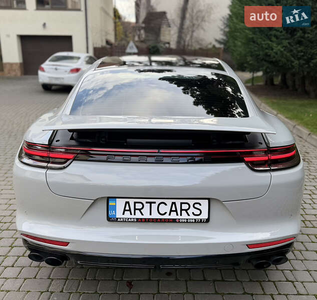 Фастбек Porsche Panamera 2017 в Одесі фото 12 Фастбек Porsche Panamera 2017 в Одесі