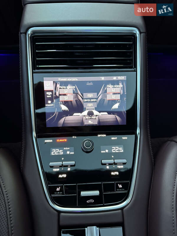 Фастбек Porsche Panamera 2020 в Києві