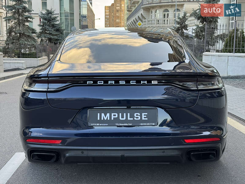 Фастбек Porsche Panamera 2020 в Києві
