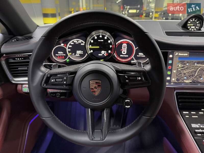 Фастбэк Porsche Panamera 2023 в Киеве фото 61 Фастбэк Porsche Panamera 2023 в Киеве