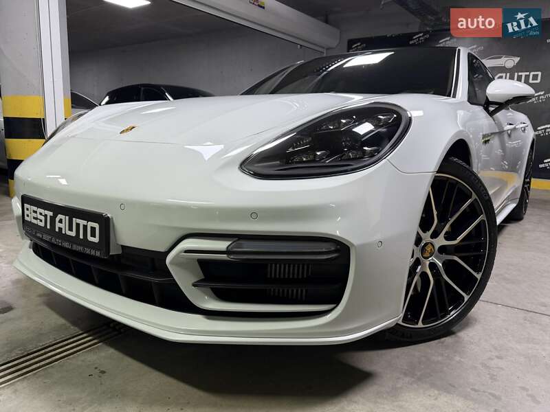 Фастбэк Porsche Panamera 2023 в Киеве фото 132 Фастбэк Porsche Panamera 2023 в Киеве