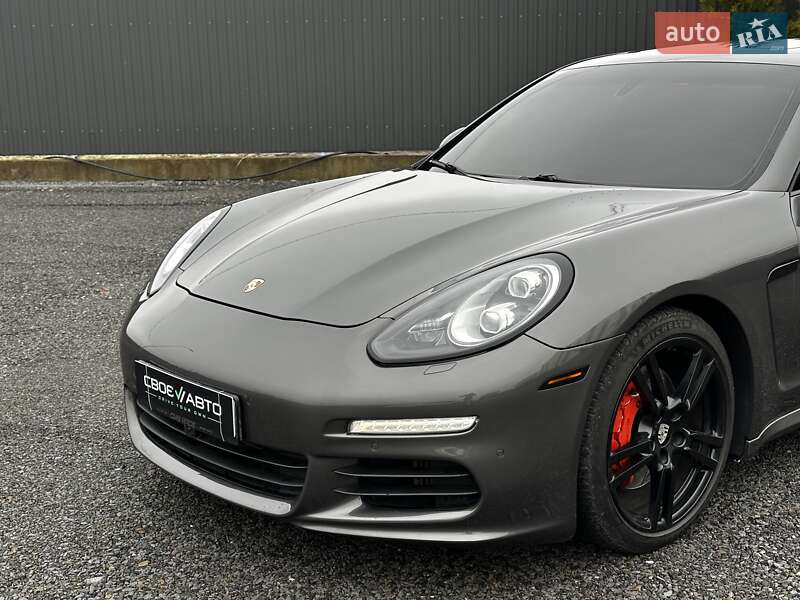 Фастбэк Porsche Panamera 2013 в Львове фото 3 Фастбэк Porsche Panamera 2013 в Львове