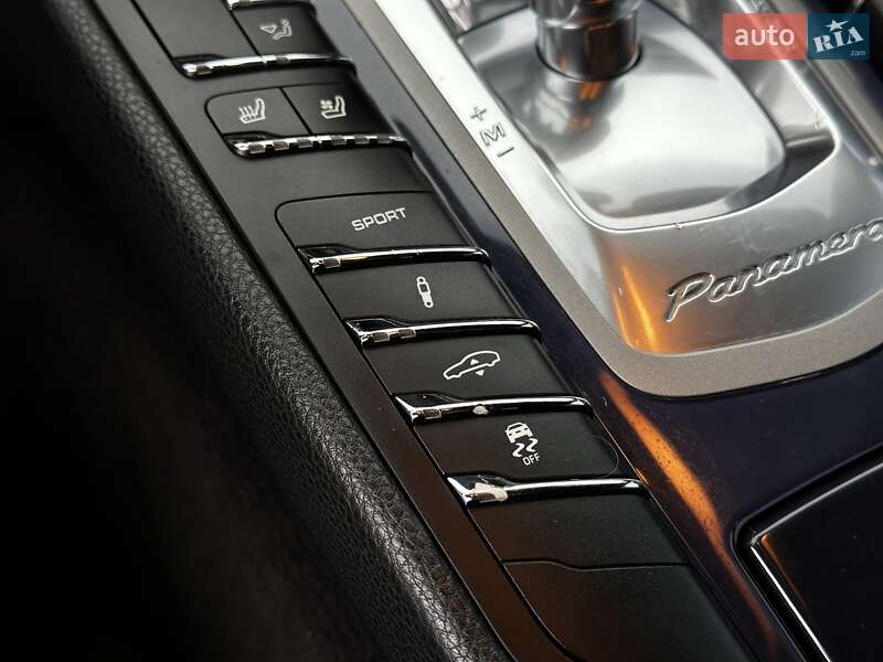 Фастбэк Porsche Panamera 2013 в Львове фото 35 Фастбэк Porsche Panamera 2013 в Львове