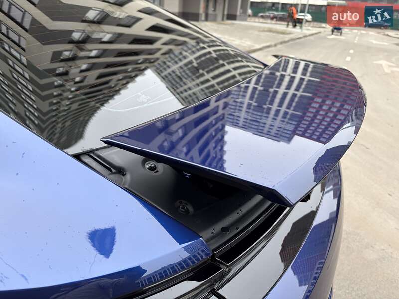 Фастбэк Porsche Panamera 2024 в Киеве фото 69 Фастбэк Porsche Panamera 2024 в Киеве