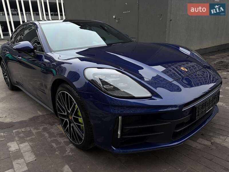 Фастбэк Porsche Panamera 2024 в Киеве фото 106 Фастбэк Porsche Panamera 2024 в Киеве