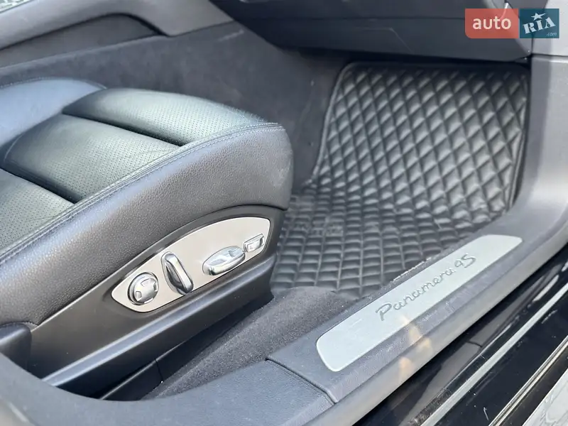 Porsche Panamera 2011 VIN WP0AB2A78BL061099 фото оголошення 14 з 74