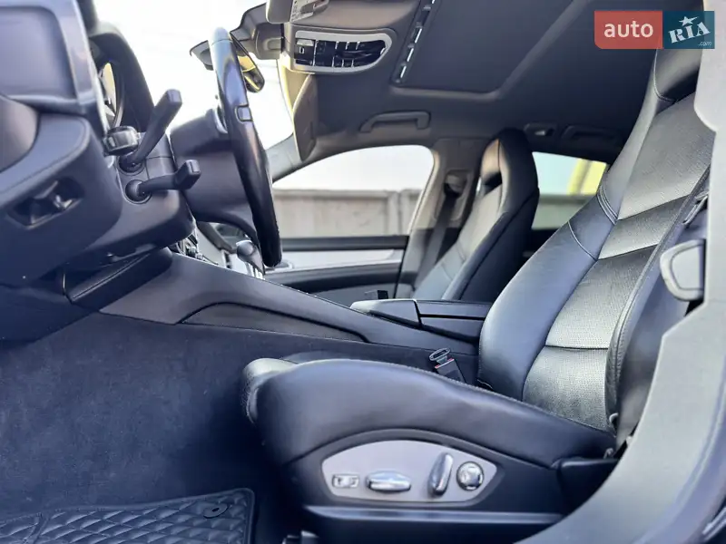 Porsche Panamera 2011 VIN WP0AB2A78BL061099 фото оголошення 32 з 74