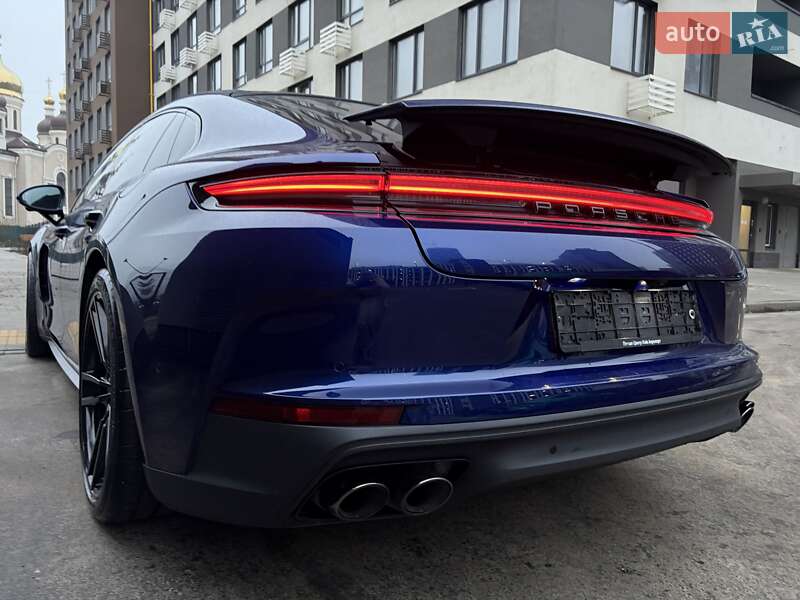 Фастбэк Porsche Panamera 2024 в Киеве фото 159 Фастбэк Porsche Panamera 2024 в Киеве