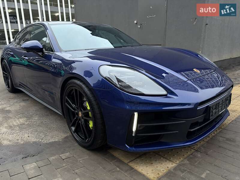Фастбэк Porsche Panamera 2024 в Киеве фото 177 Фастбэк Porsche Panamera 2024 в Киеве