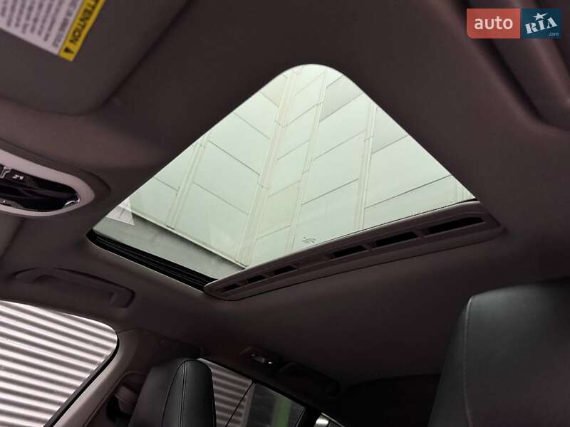 Фастбек Porsche Panamera 2012 в Києві фото 25 Фастбек Porsche Panamera 2012 в Києві