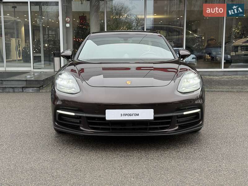 Фастбек Porsche Panamera 2017 в Дніпрі фото 3 Фастбек Porsche Panamera 2017 в Дніпрі