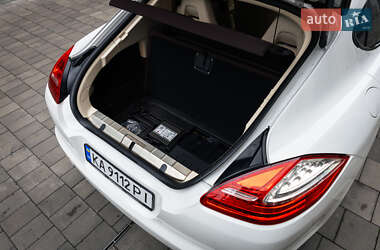 Фастбек Porsche Panamera 2011 в Києві