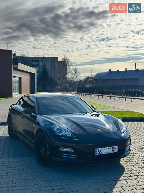 Porsche Panamera