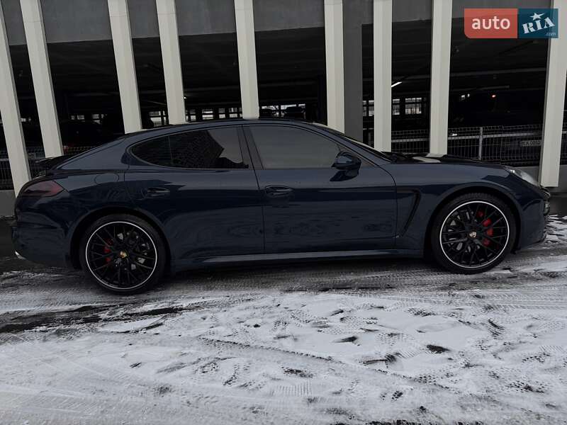 Фастбек Porsche Panamera 2013 в Києві фото 72 Фастбек Porsche Panamera 2013 в Києві