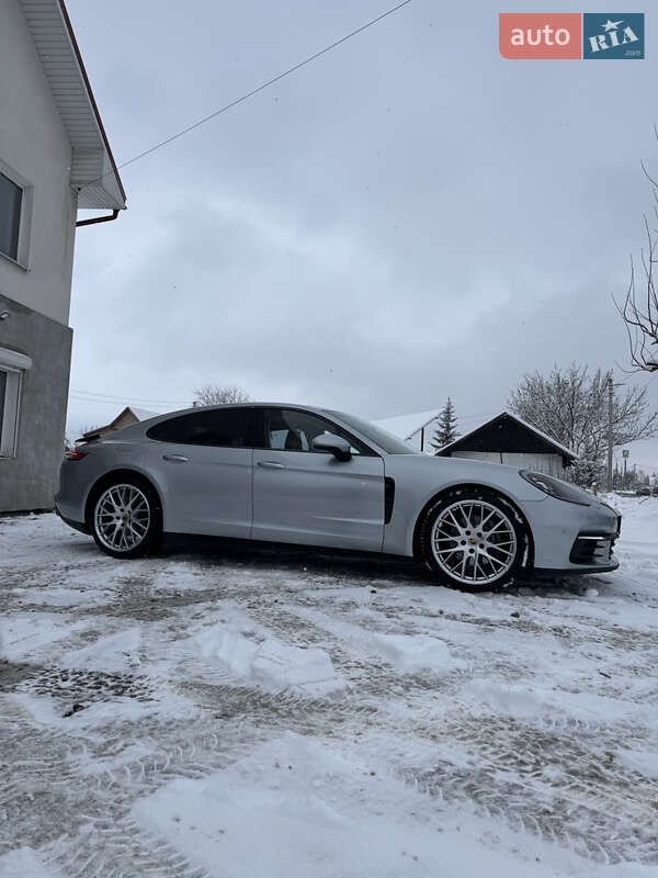 Фастбэк Porsche Panamera 2017 в Коломые фото 2 Фастбэк Porsche Panamera 2017 в Коломые